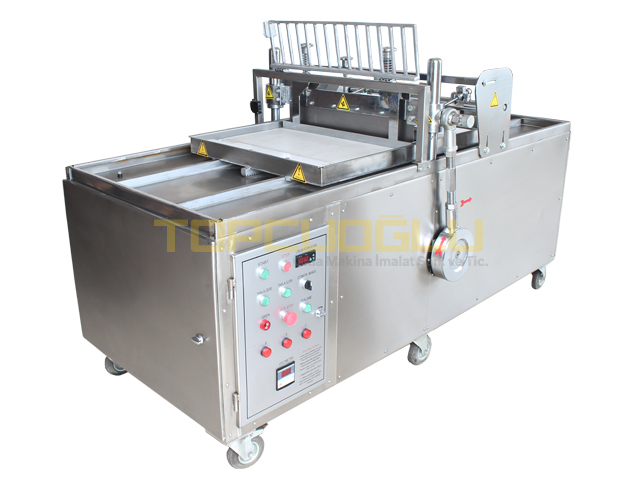 Full-Automatic Delight Cutting Machine